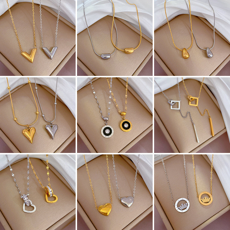 Simple Cool สไตล์ไทเทเนียมเหล็กชุบ 18k Gold Non-Fade สร้อยคอหญิง ins Influencer แฟชั่น All-Match Clavicle Chain เครื่องประดับจับคู่