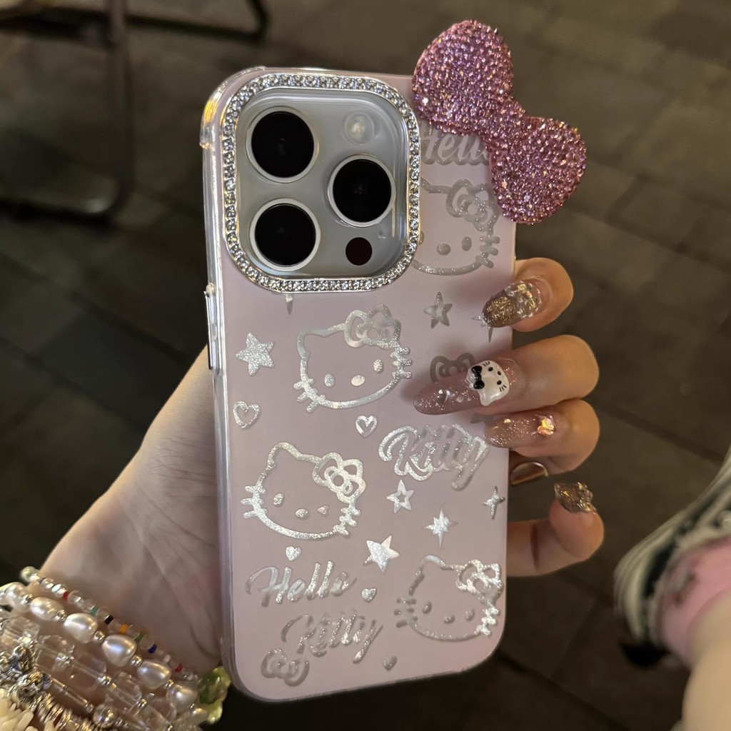 Huiwanju การ์ตูนน่ารัก kt cat สามมิติแฟลชเพชรโบว์เหมาะสําหรับ iPhone15promax เคสโทรศัพท์มือถือ iP14 ใหม่ 15 อะคริลิค 14pro creative 13 เคสป้องกัน 12 ผู้หญิง