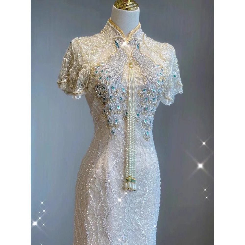 Xiuhe Cheongsam สไตล์ใหม่ High-End หรูหราแชมเปญหมั้นชุดเจ้าสาวงานแต่งงาน Outing Toast ชุดสไตล์จีน