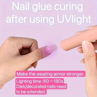 กาวติดเล็บยูวีเจลสติ๊กเกอร์ติดเล็บที่สวมใส่ได้ของแข็งซุปเปอร์กาวกาวกาวเล็บเจลสองด้านที่แข็งแกร่งเหมาะสําหรับเคล็ดลับกาวสองด้านเหมือนวุ้นฟิล์มระบายอาก