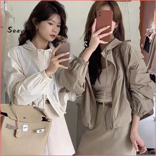🧥แจ็คเก็ตสั้นผู้หญิง สีทึบ ดีไซน์หรู เนื้อบางเบา ดรอว์สตริง ปรับเอวได้ ใส่ได้ทุกวัน กันลม ราคาถูก M L【SY】