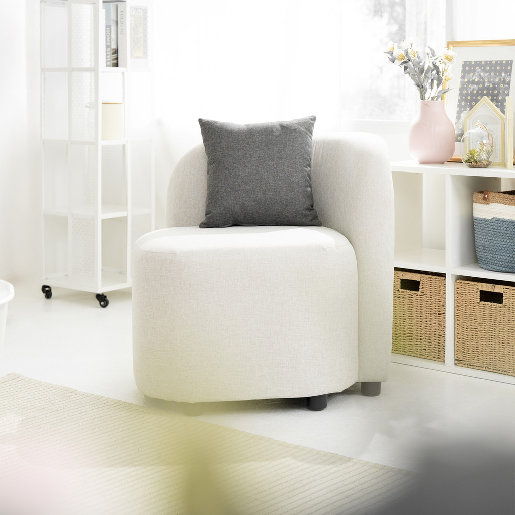 SB Design Square โซฟา 1 ที่นั่ง PLAY รุ่น BEBE สีเทาอ่อน+หมอนอิงเทาเข้ม (80x68x78 ซม.) แบรนด์ KONCEPT FURNITURE