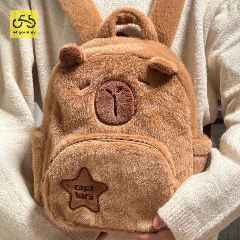 [Shgoushiy] น่ารักการ์ตูน Capybara กระเป๋าสําหรับผู้หญิงสาวขนาดใหญ่ความจุที่ไม่ซ้ํากันตุ๊กตาสัตว์กระเป๋าเป้สะพายหลังสบายๆกระเป๋าเป้สะพายหลังอเนกประสงค์ TH