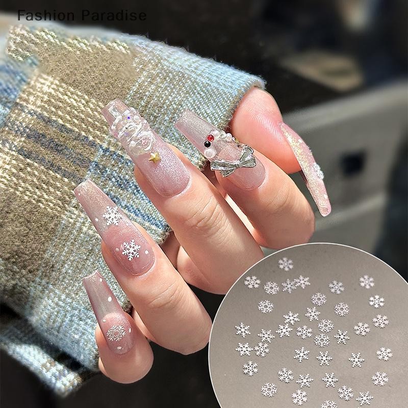 [chenyoubing] 50 ชิ้นคริสต์มาสเกล็ดหิมะโลหะเล็บ Rhinestones เครื่องประดับตกแต่งเล็บ Xmas เครื่องประดับชุด Boutique