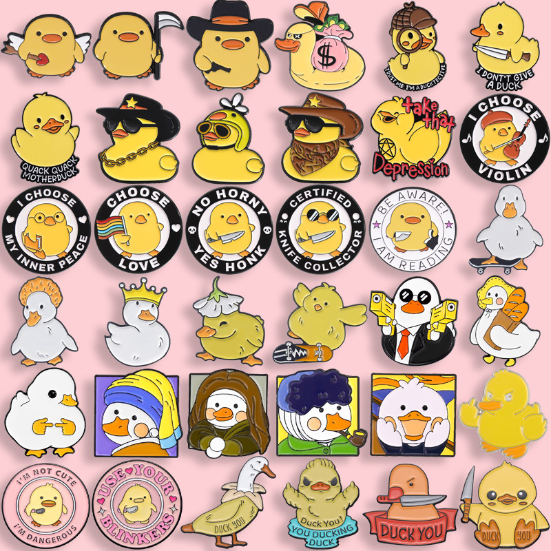 50 ชุดการ์ตูนเป็ดสีเหลืองน้อยน่ารักชุดการ์ตูนป้ายเคลือบเข็มกลัดเครื่องประดับแฟชั่นของขวัญเครื่องประดับสําหรับเพื่อน