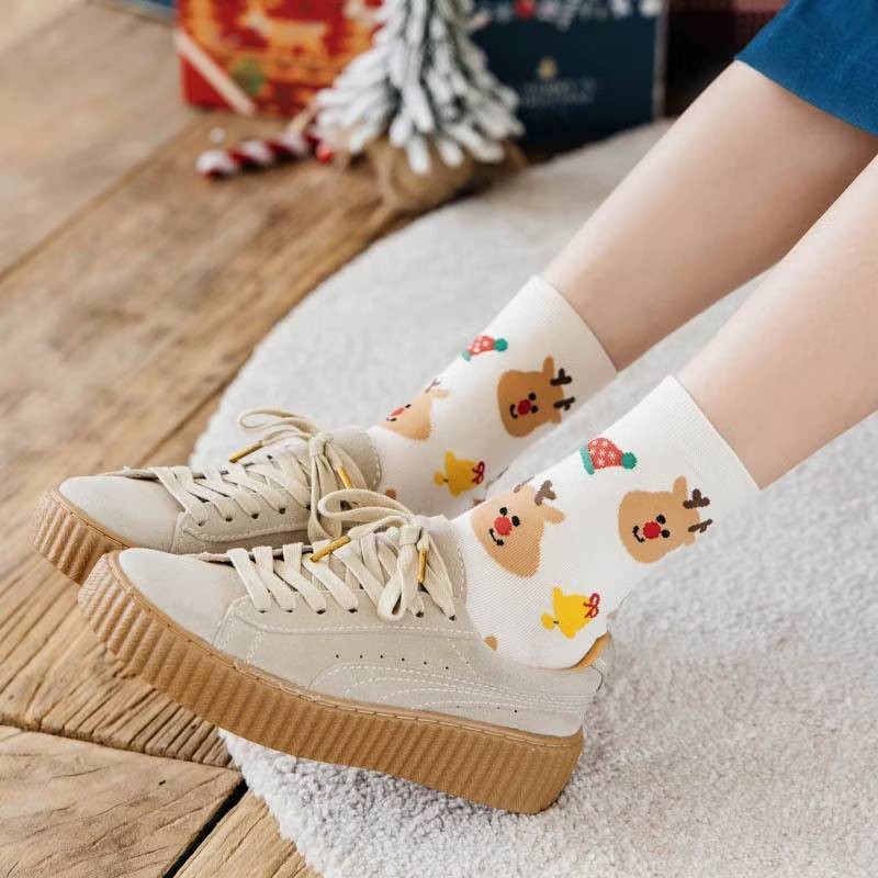 1คู่/5คู่ ถุงเท้าข้อยาว การ์ตูนคริสต์มาส น่ารักๆ ถุงเท้าซานตาคลอส สโนว์แมน ต้อนรับเทศกาล พร้อมส่ง - รูปที่ 4