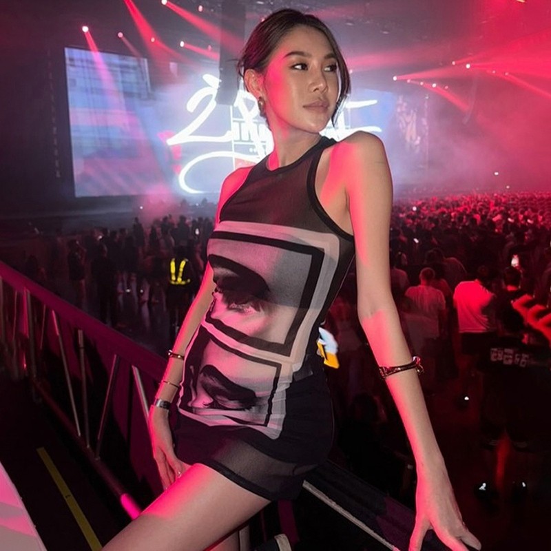 แปลก Puss รอบคอพิมพ์ชุด Skinny Off แขนรูปเอว Hip-Covering ผู้หญิงสบายๆแฟชั่นหรูหราหวานดู Slimmer สไตล์อเมริกัน