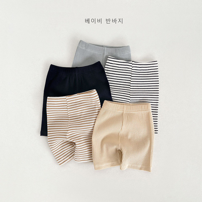 กางเกงขาสั้นและเลกกิ้งสีทึบสําหรับเด็กฤดูร้อน INS สไตล์เกาหลี - Unisex เหมาะสําหรับสวมใส่ด้านในและด้านนอก