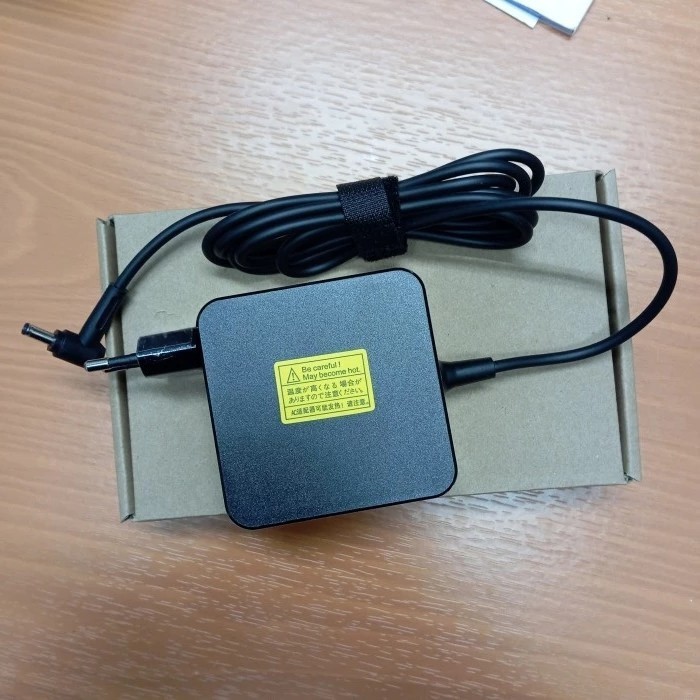 อะแดปเตอร์/เครื่องชาร์จ Asus Zenbook Pro 14 UX480FD UX480F UX480 Duo UX481F 19V 3.42A 65W