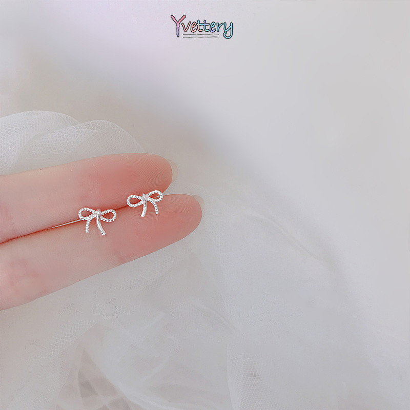 ร้านค้าไทย🌸S925 ต่างหูเงินสำหรับนักเรียนหญิงเรียบง่ายมัลติฟังก์ชั่ออกแบบต่างหูขนาดเล็ก