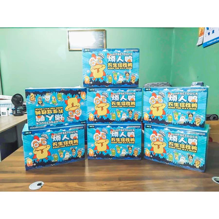 16.5 ซม.1983 UpsetDuck V3 Work Upsets Me Soft-material Jointed ตุ๊กตาของเล่นตัวเลข blindbox