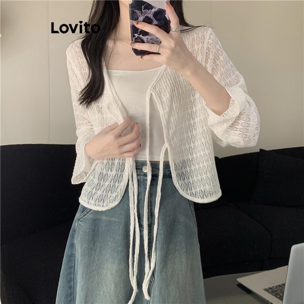 Lovito เสื้อคลุมผู้หญิง แบบผูกเชือก สีพื้น สไตล์ลำลอง LNA56207
