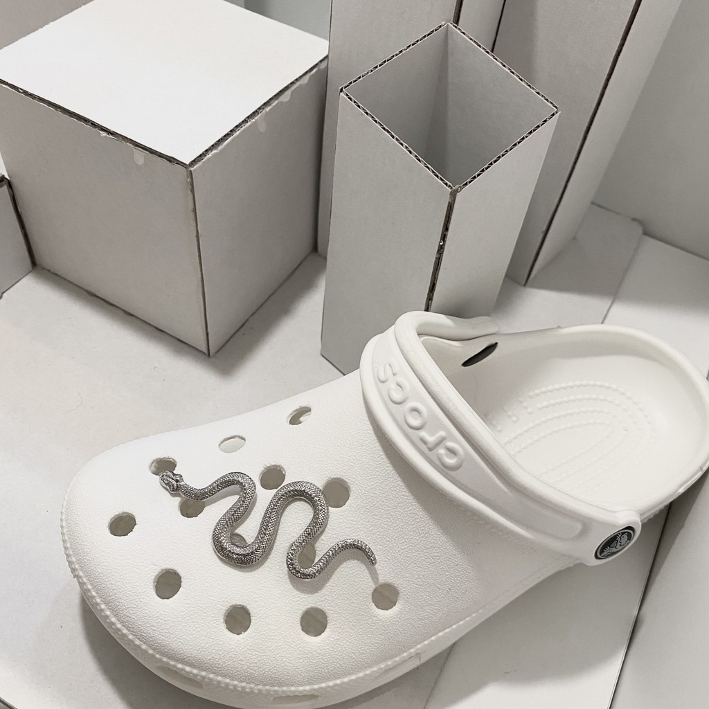 งูเงินเย็นตกแต่ง jibbits 3d jibbits crosc สติ๊กเกอร์รองเท้าแตะ crosc jibbitss
