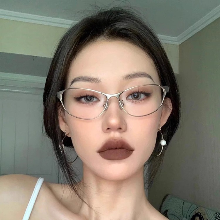Retro Y2K โลหะ Cat Eye แว่นตาผู้หญิงกรอบใหญ่แว่นตาแฟชั่นเกาหลี