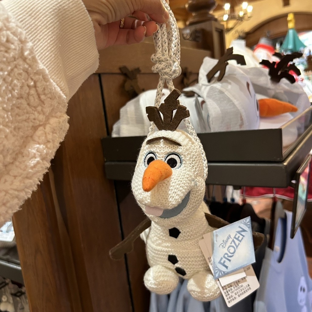 สต็อกใหม่จัดส่งเร็ว # ตุ๊กตาผ้าขนฟู Disney กระเป๋าสะพายข้าง Olaf จาก Shanghai Disney