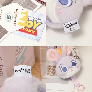 Disney Winnie the Pooh ตุ๊กตาพวงกุญแจน่ารักการ์ตูนกระเป๋า Charm อุปกรณ์เสริมสําหรับแฟนๆ Zootopia Judy พวงกุญแจ