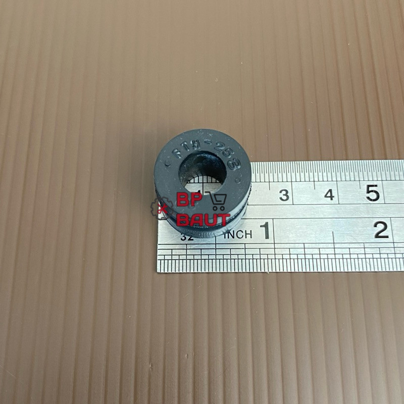 ROUND BODY RUBBER/ROUND BODY THERMOMETER M9x1.2x2 HOLES 9MM HEIGHT 1.2 WIDTH 20 MM/ORIGINAL UNIVERSA
