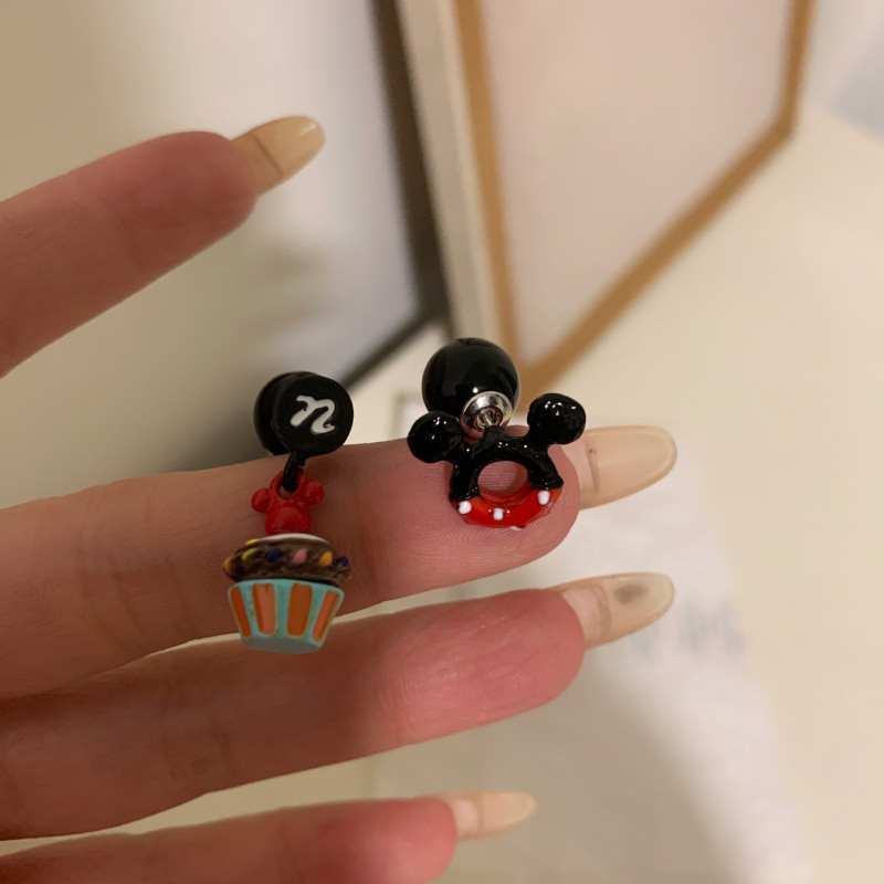 Ci เกาหลี Disney Creative Mickey เค้กขนาดเล็กสีสันสดใส ab สไตล์ไม่สมมาตร Creative 925 ต่างหูเข็มเงิน