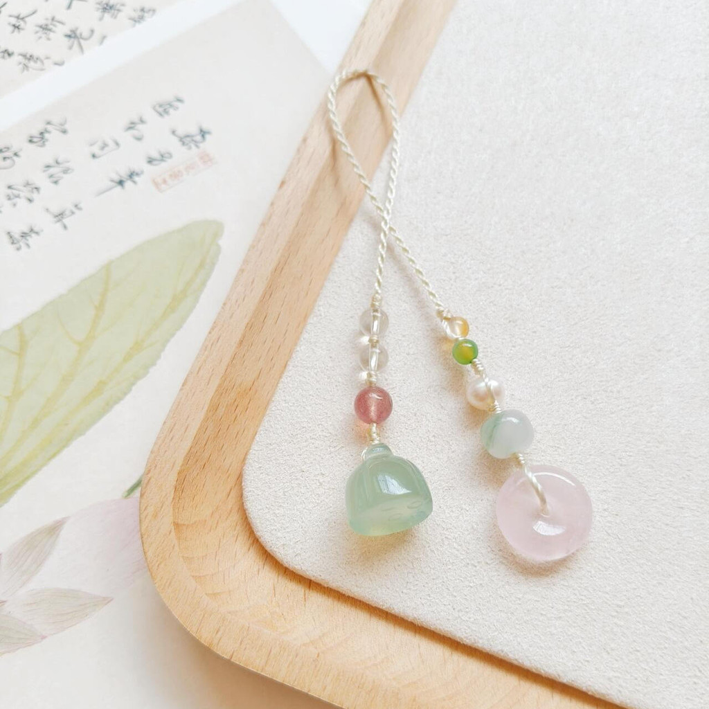 {Lotus Pond Moonlight} ประณีต Chalcedony Lotus เชือกถักโทรศัพท์มือถือจี้ความรู้สึกระดับไฮเอนด์