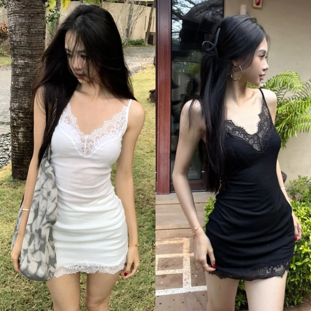 🍊Evelyn🍊มินิเดรส สายเดี่ยว แต่งลูกไม้ เซ็กซี่ เข้ารูป ผ้าไหมพรม เดรสสั้น สไตล์เกาหลี สีพื้น ใส่ไปทะเล