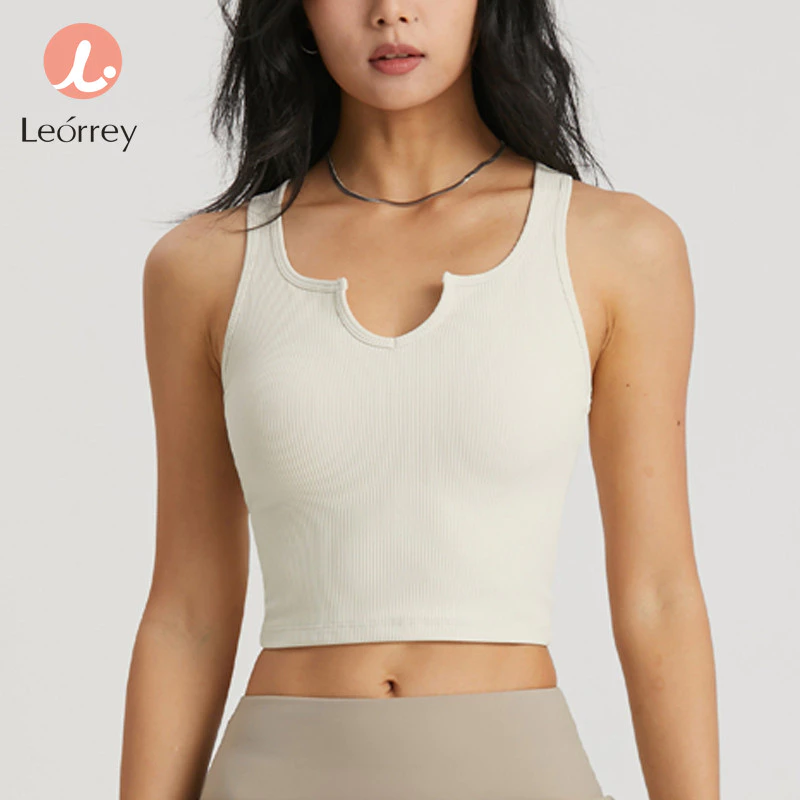 Leorrey เสื้อกล้ามครอปสปอร์ตโยคะคอวีมีฟองน้ำ thumbnail 6