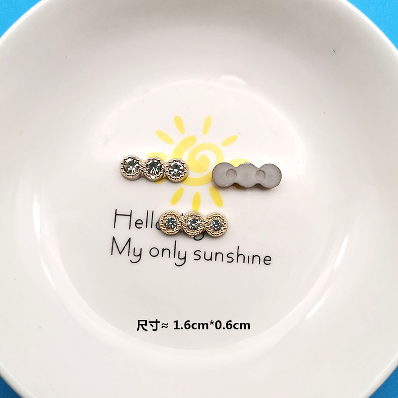 10ชิ้นใหม่สไตล์น้ํามันหยดชาแนลสไตล์จดหมายรักเข้าสู่ระบบดาวเรซิ่นอุปกรณ์ทําเองคาดศีรษะคว้าคลิปกรณีโทรศัพท์รองเท้าหัวเข็มขัดสติก - รูปที่ 5