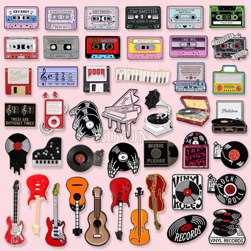 เครื่องดนตรีสร้างสรรค์เข็มกลัดปกกีตาร์เปียโนเทปเคลือบ Pin เทปบันทึกโลหะ badge กระเป๋าเป้สะพายหลังอุปกรณ์เสริมของขวัญเครื่องประดับสําหรับเพื่อน