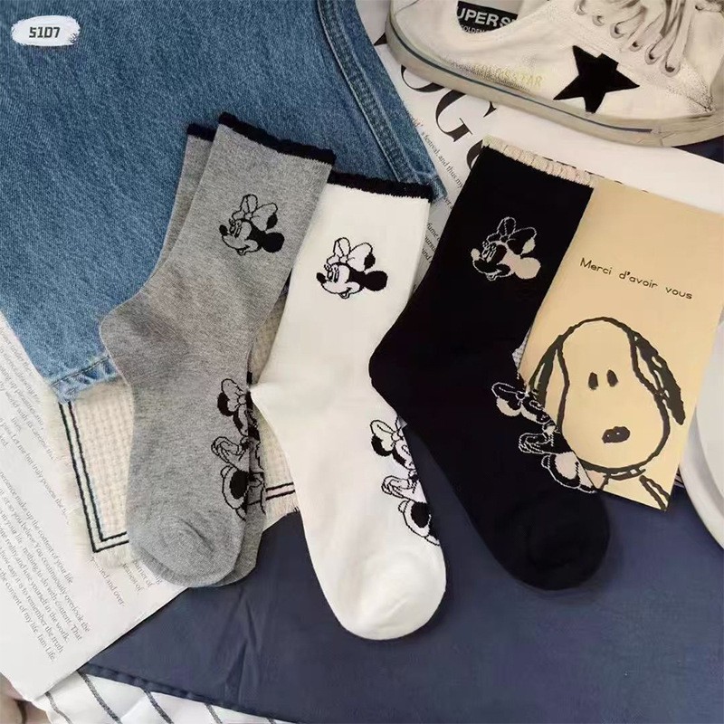 Ins อินเทรนด์สไตล์เกาหลี Instep ab Mickey Minnie Pile Design น่ารักการ์ตูน Mickey Mouse ฤดูใบไม้ผลิฤดูใบไม้ร่วงถุงเท้ากลางหลอด