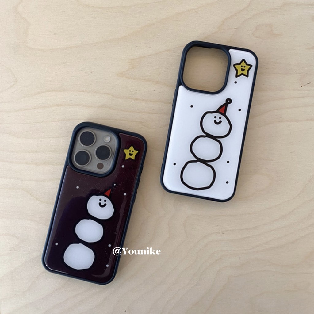 Cic ฤดูหนาวน่ารักน่ารัก Snowman สไตล์เกาหลี ins สไตล์ Retro สไตล์คู่น่ารักเหมาะสําหรับ iphone16pro/15promax Apple 13/14/12 เคสโทรศัพท์เคสป้องกันกันกระแทก