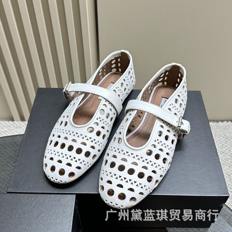Alaia หนัง Perforated Breathable Mary Jane Flats นุ่มรอบ Toe บัลเล่ต์รองเท้า Low-Cut สายรัดเดี่ยวหัว