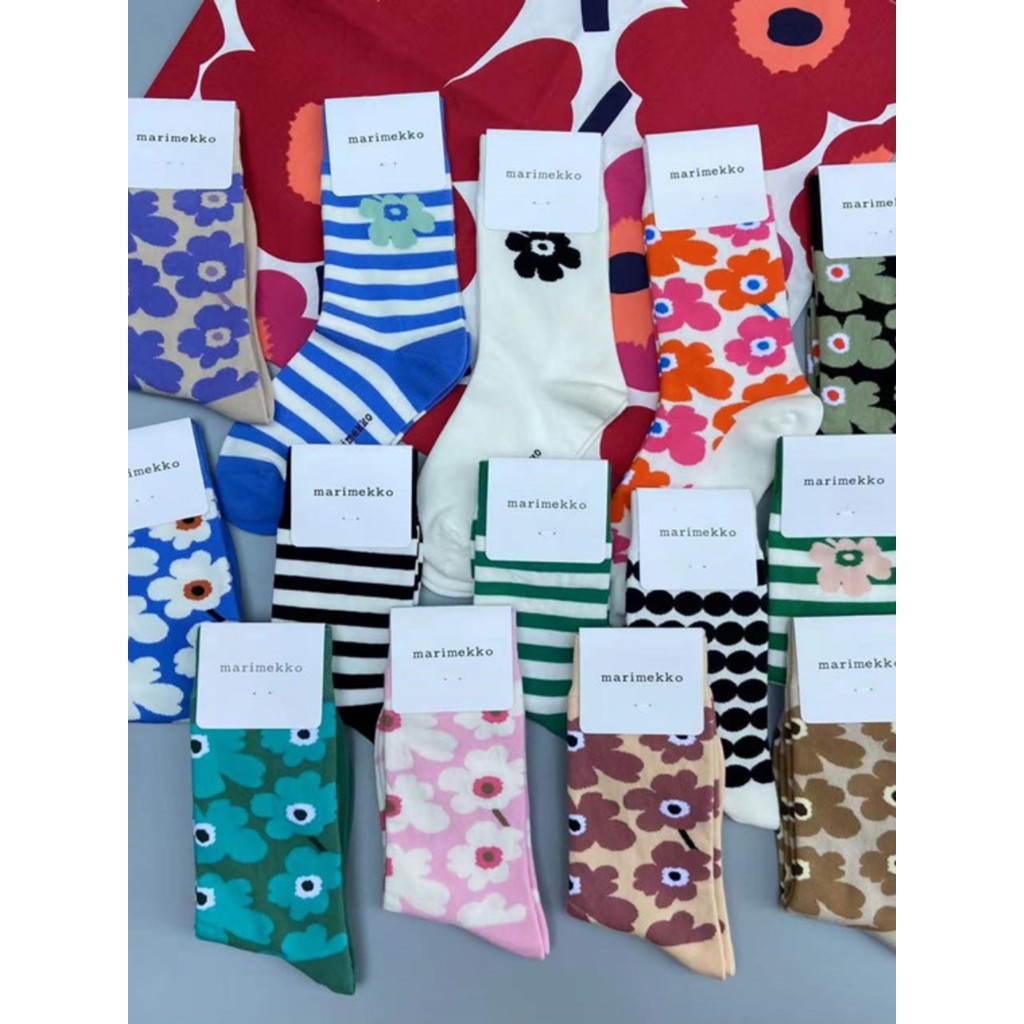 สินค้าใหม่ฟินแลนด์ marimekko ดอกไม้ถุงเท้าผ้าฝ้ายกลางหลอดสี Hyuna วรรณกรรม Niche หรูหราถุงเท้าอินเทรนด์ของผู้หญิง