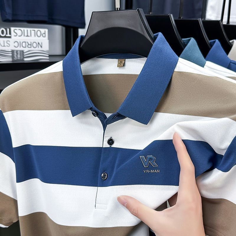 แขนสั้นลายโปโลผู้ชาย ฤดูร้อนสไตล์ใหม่ปกด้านบนหลวมสบายๆเสื้อยืด