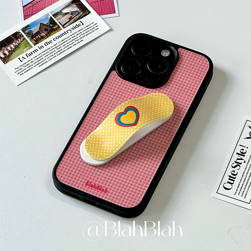 ต้นฉบับสร้างสรรค์สามารถติดลายสก๊อตสีชมพู แอปเปิล 16โปรแม็กซ์ เคสโทรศัพท์ ไอโฟน15 ขอบสีดํา 14 อะคริลิค ไอโฟน17โปรแม็กซ์ กันกระแทกกรณีป้อง