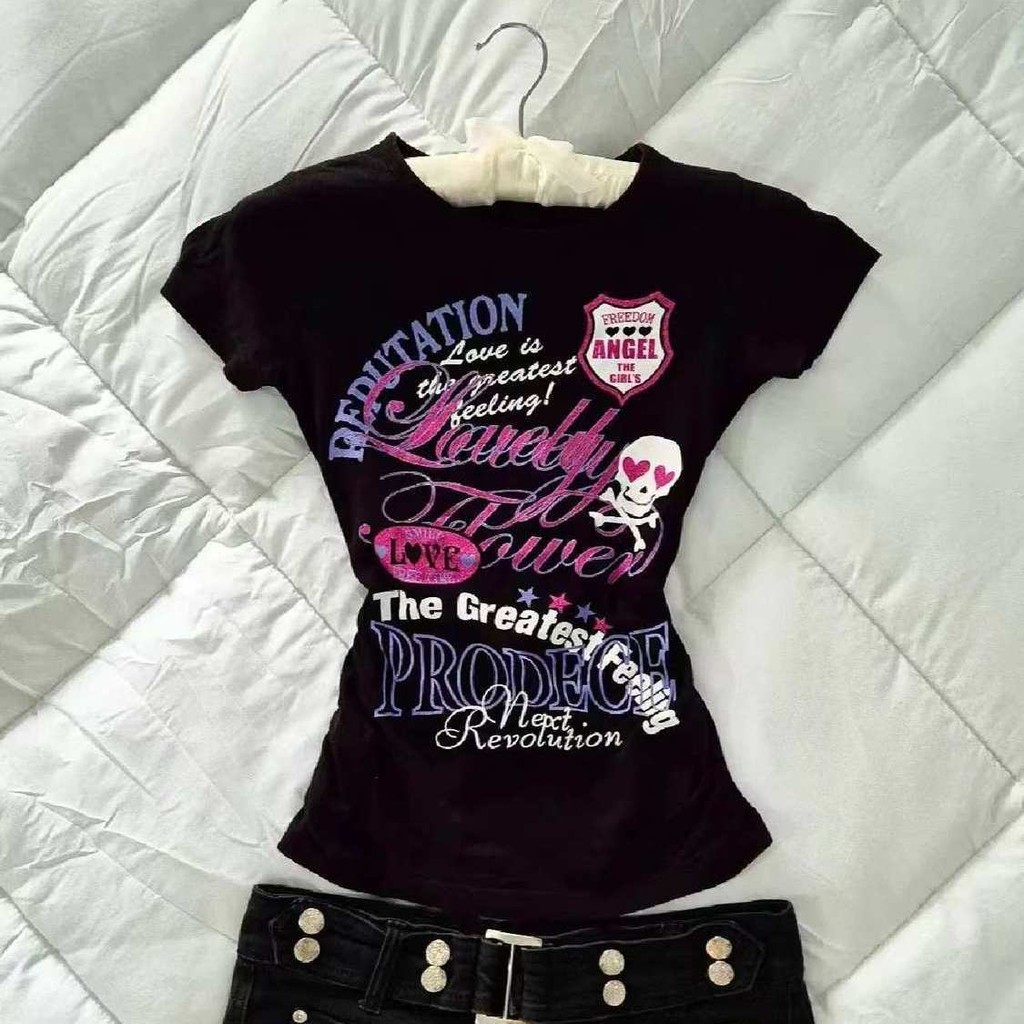 X-Sleeved Skull พิมพ์เสื้อยืดแขนสั้นรอบคอ Slim-Fit Top 2025 สไตล์ใหม่ ins เสื้อผ้าผู้หญิงลําลอง