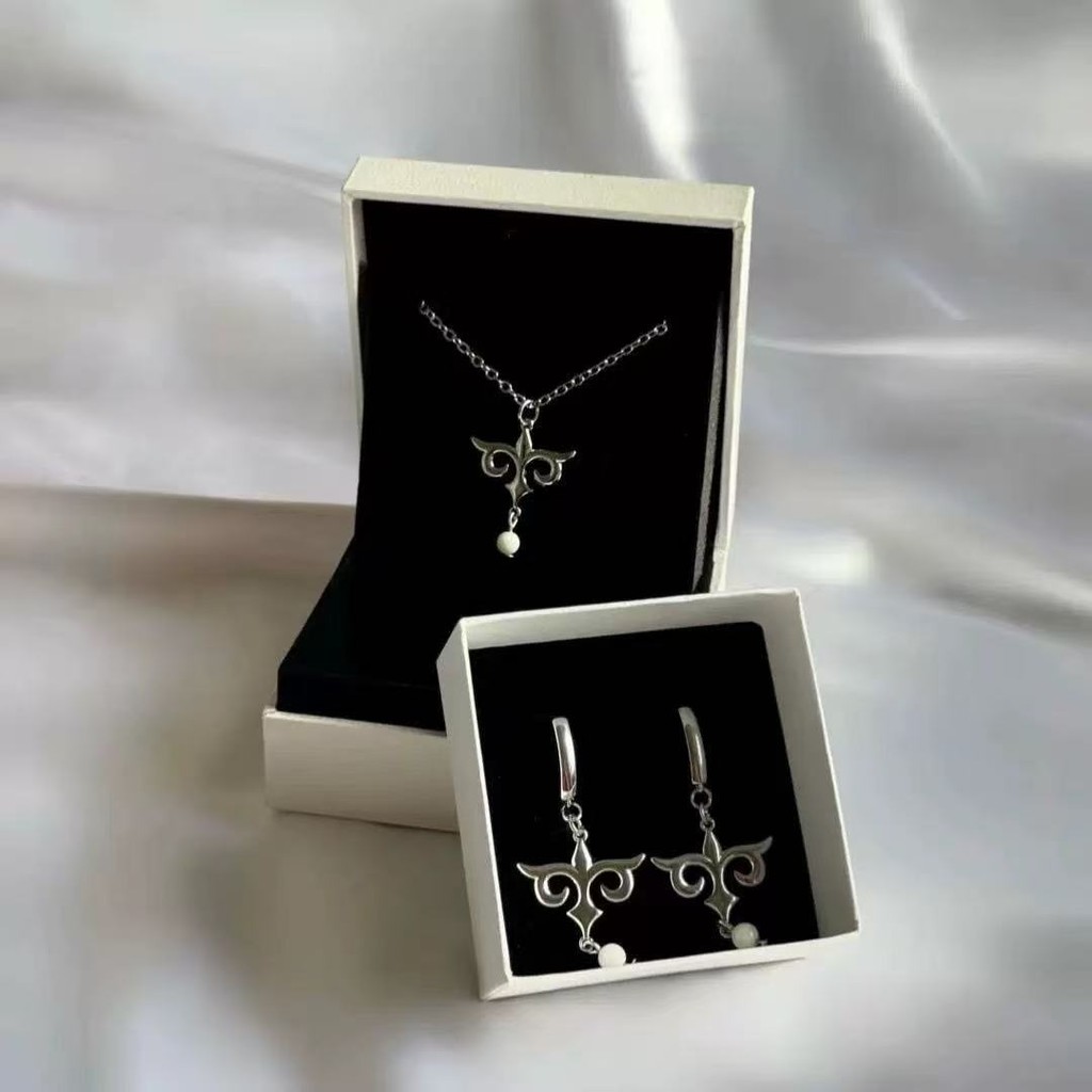 Miyan Retro สไตล์ชาติพันธุ์ Totem สร้อยคอต่างหูหญิง Nomad หรูหรา Niche Design All-Match เครื่องประดั