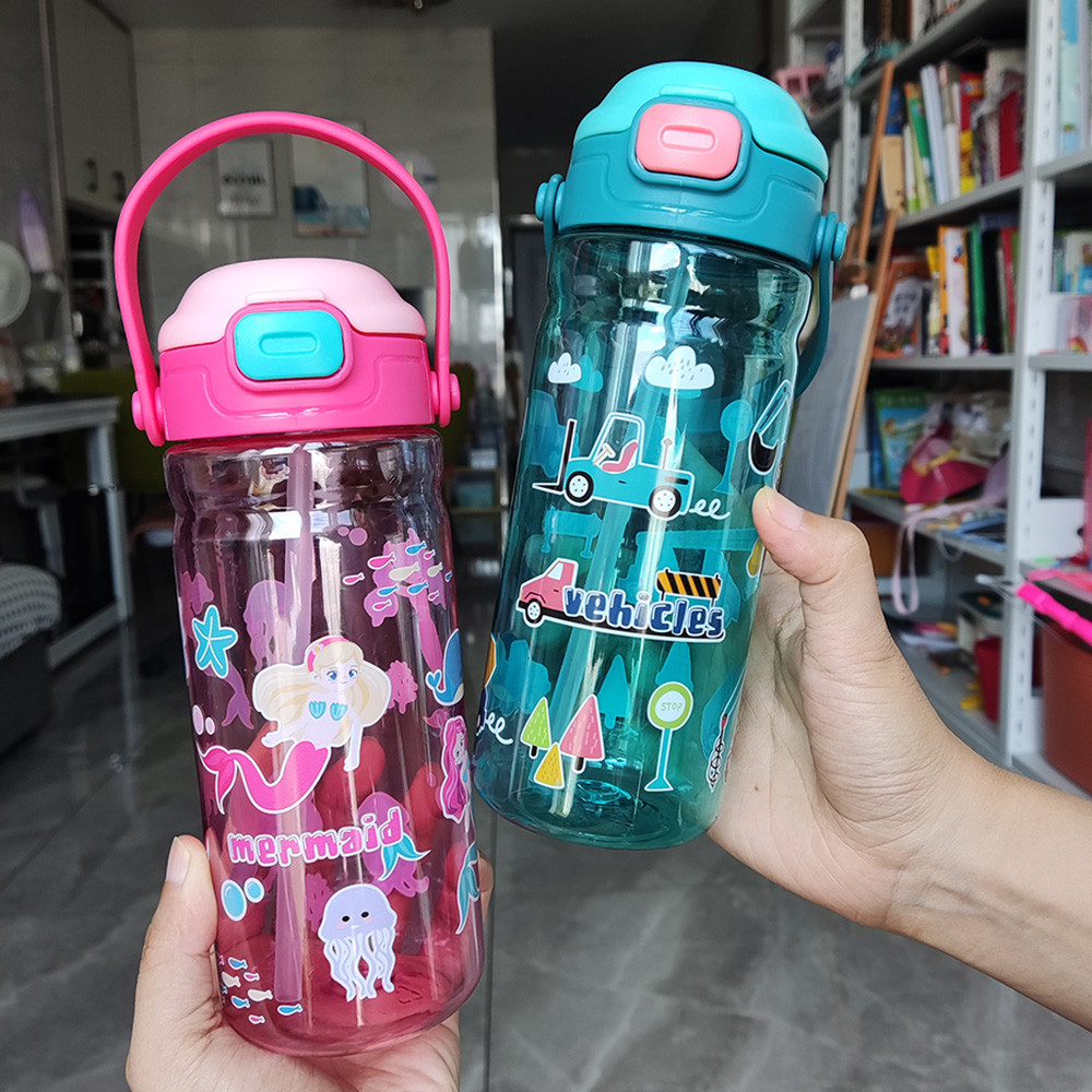 ขวดน้ํา อามาร์กาเร็ต ถ้วยฟางเด็กการ์ตูนความจุขนาดใหญ่ 550มล น่ารักพร้อมที่จับกีฬาพลาสติกแบบพกพาถ้วยน้ําชายหญิง