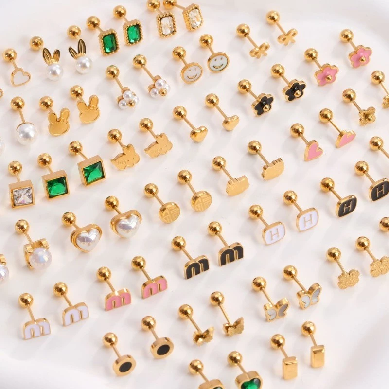 หลากหลายทางเลือกประณีตสแตนเลสขนาดเล็ก Electroplating 18K Gold ต่างหูขนาดเล็กแฟชั่นหรูหราต่างหูสาว