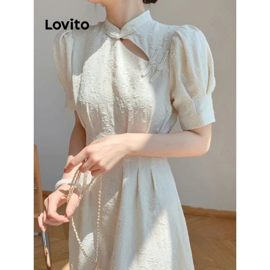 Lovito ชุดเดรสผู้หญิง ผ้าแจ็คการ์ด แบบคัทเอาท์ แต่งจีบ สีพื้น สไตล์ลำลอง LNE36081 (สีขาว)