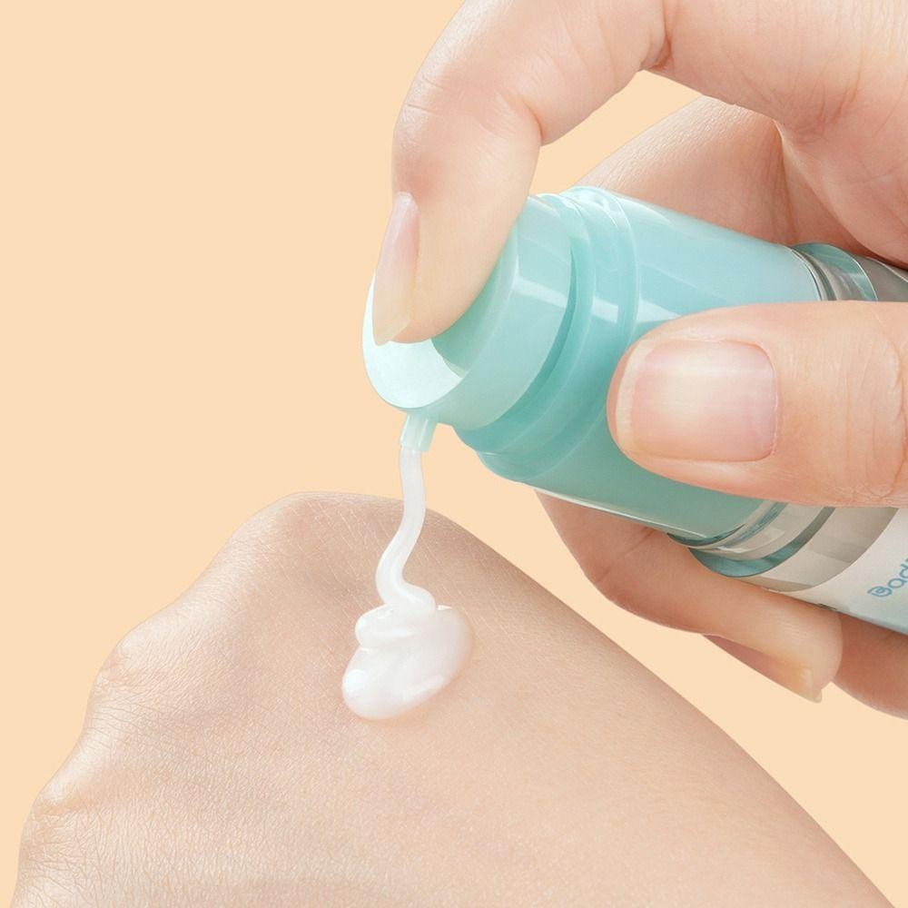 Uumir ขวดรีฟิลสูญญากาศ, ขวดสเปรย์ตัวอย่างแบบพกพาสีสันสดใส, เครื่องมือแต่งหน้า Push-type 30ml ขวดโลชั่น