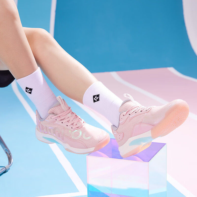 KUMPOO d72pro ลื่นสวมใส่สบายมืออาชีพรองเท้าแบดมินตันเคลือบสีสำหรับผู้ชายและผู้หญิงกีฬาน้ำหนักเบากัน