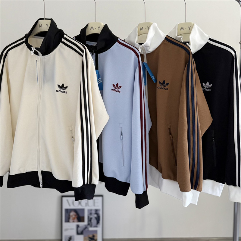เสื้อแจ็คเก็ตแขนยาวสำหรับผู้หญิง ดีไซน์บางเบา ปักลายและมีแถบกีฬา ใส่สบาย