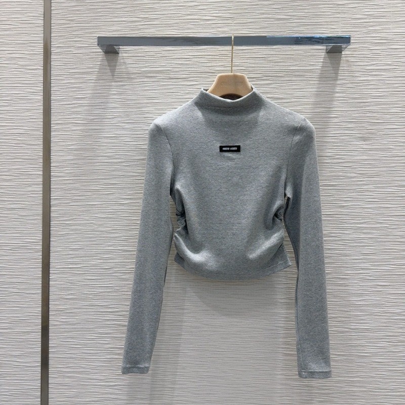 READY & Stock Prad*** เสื้อฐานผู้หญิงเสื้อกันหนาวแขนยาวฐานด้านบน 2024 ใหม่