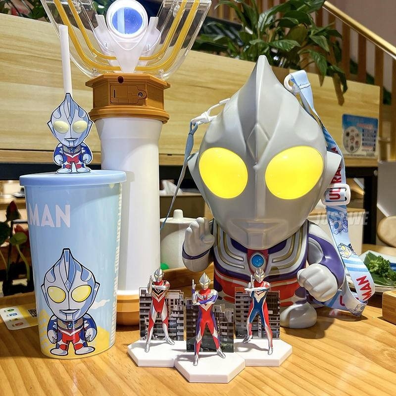 Diga Ultraman อุปกรณ์แปลงร่าง Luminous Cola Cup Ultraman Popcorn Bucket ของเล่นอนิเมะสําหรับเด็ก