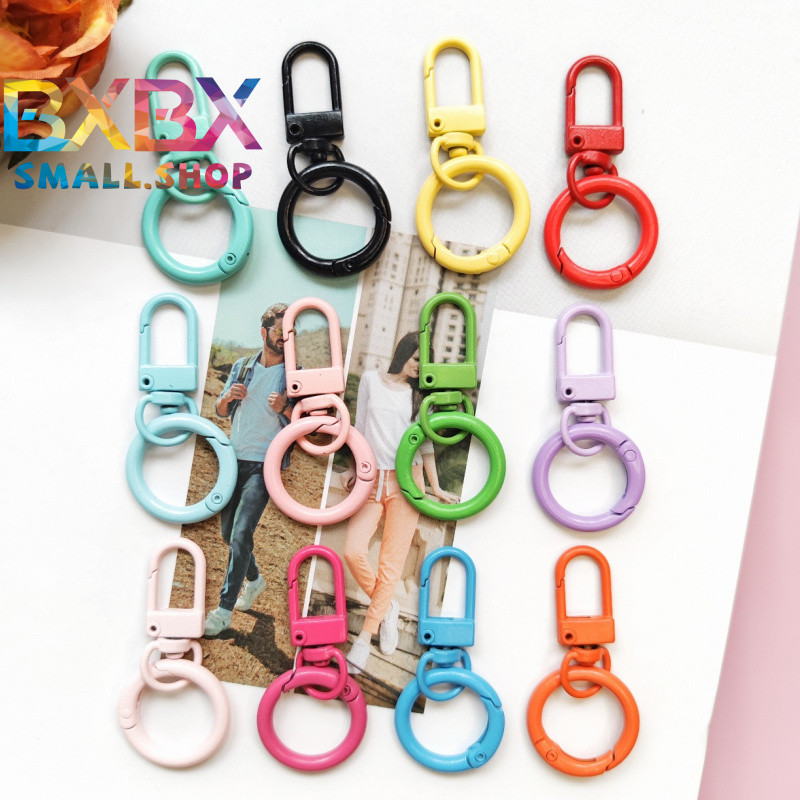 มาการอง สีพวงกุญแจทําเองเครื่องประดับอุปกรณ์เสริมจี้ลูกอมสีประตูหัวเข็มขัดฤดูใบไม้ผลิแหวนพวงกุญแจจี้สี