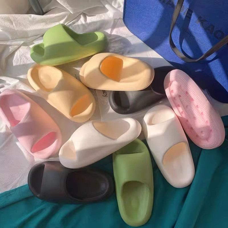 ToyNo.1 พร้อมส่ง "LT-977" EVAรองเท้าแตะแบบสวม ทรงโค้งมน พื้นเรียบ นุ่มนิ่ม ใส่สบาย สีสันสดใส