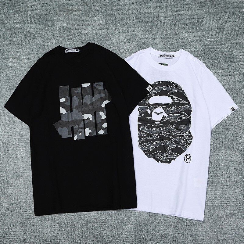 เสื้อยืดแขนสั้น BAPE x UNDEFEATED ลาย Jungle Camo สีขาวและดำ
