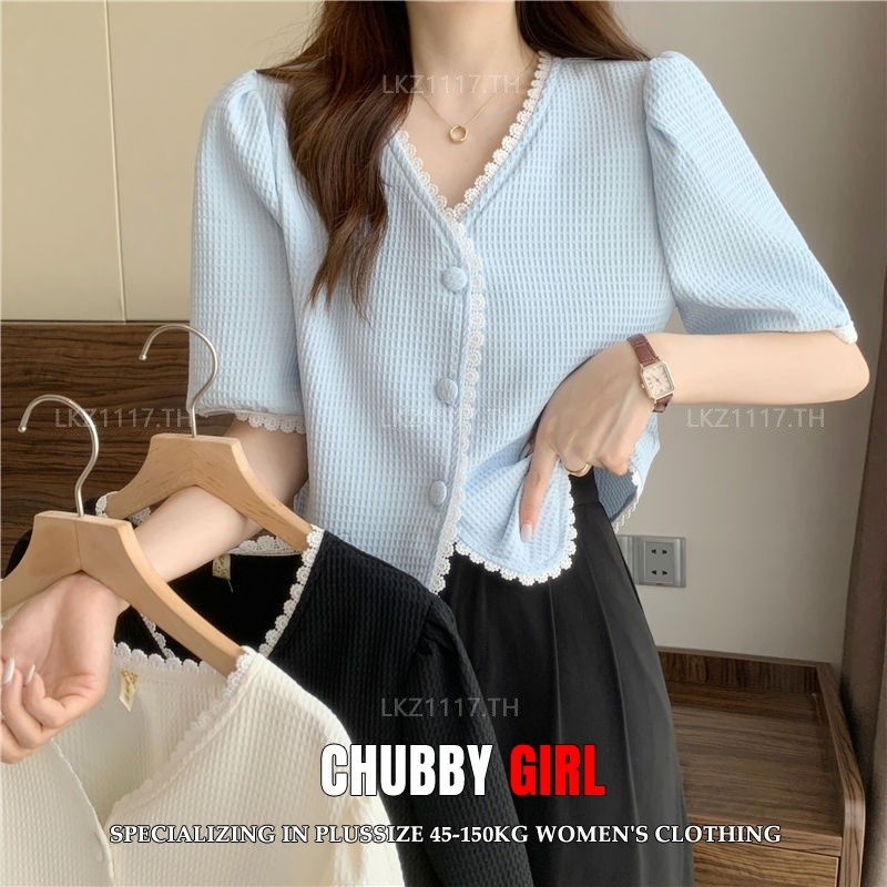 Plus size เสื้อผ้าสาวอวบ เสื้อยืดสาวอวบอ้วน ไซส์ใหญ่ ผู้หญิง เสื้อยืดครอป ทรงหลวม แขนสั้น คอวี ฤดูร้อน สไตล์เกาหลีแฟชั่น