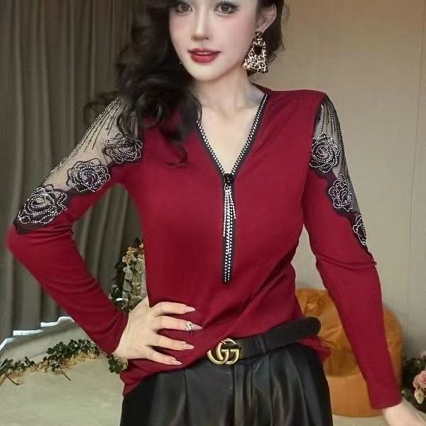 แขนยาวแฟชั่นสตรีคอวีสีทึบเสื้อยืดด้านบน