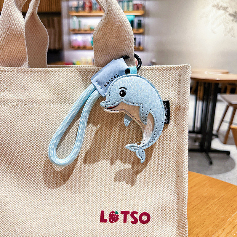 น่ารักสีฟ้าสี Sharks Whales Dolphins รูปร่างพวงกุญแจแฟชั่น Pu หนังสัตว์ทะเลพวงกุญแจสําหรับกระเป๋าเป้สะพายหลังเครื่องประดับ - รูปที่ 3