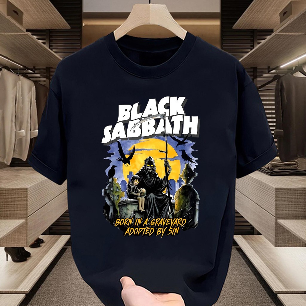 Basi เสื้อยืด oversize เสื้อยืดฮาโลวีน Halloween สกรีนด้านหน้า ลาย "BLACK SABBATH" ผ้าคอตตอน100% เนื้อผ้าเกรดพรีเมียม